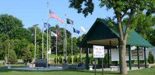 Veteran's Memorial Park Entrance